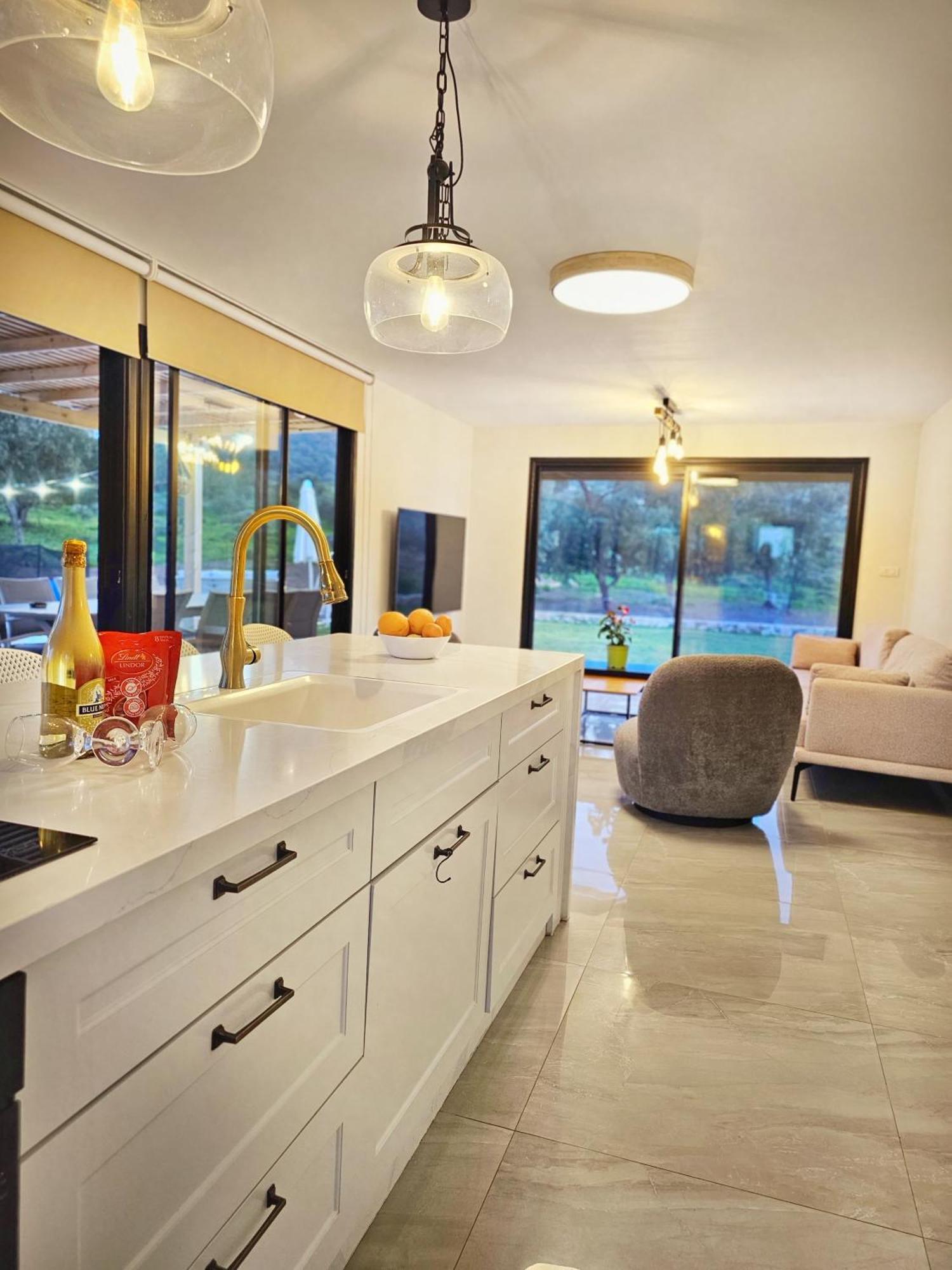 זריחה למרגלות הגלבוע Villa Nurit Bagian luar foto