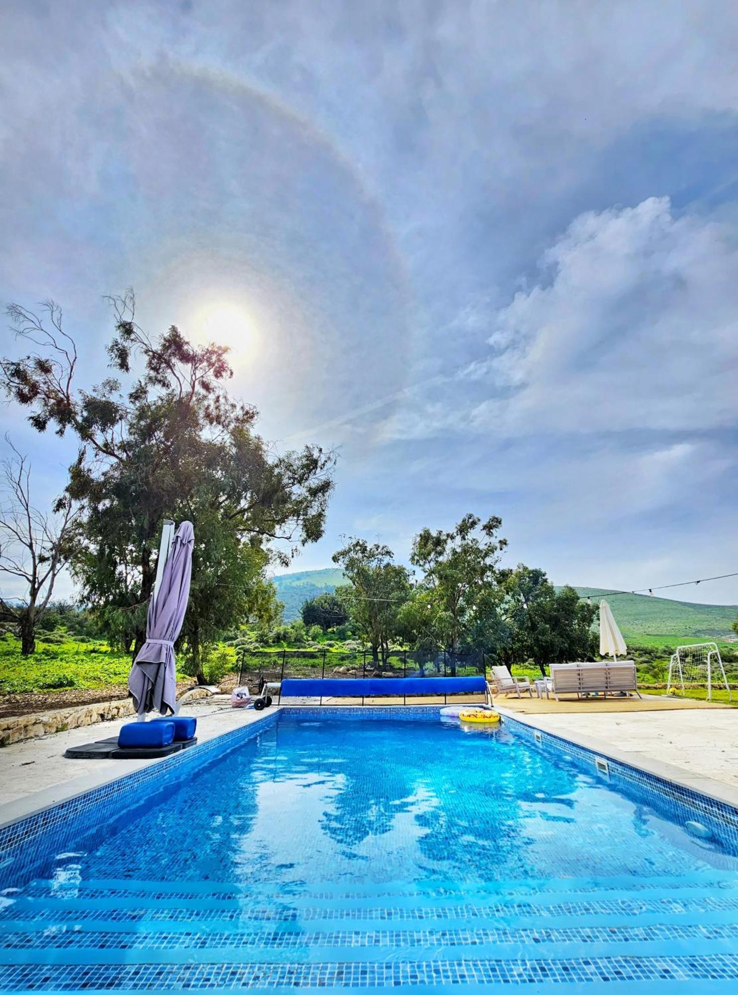 זריחה למרגלות הגלבוע Villa Nurit Bagian luar foto